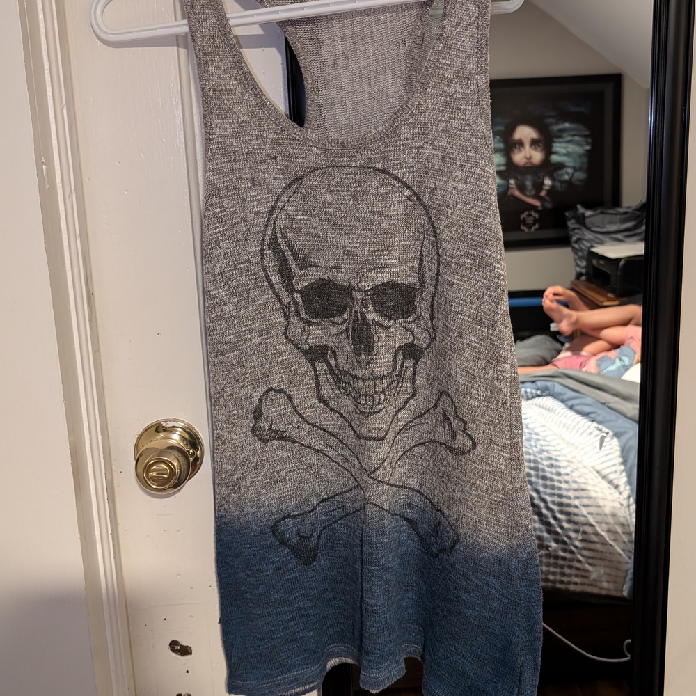 Hot Topic Ombre Skull & Crossbones Razorback Tank Top